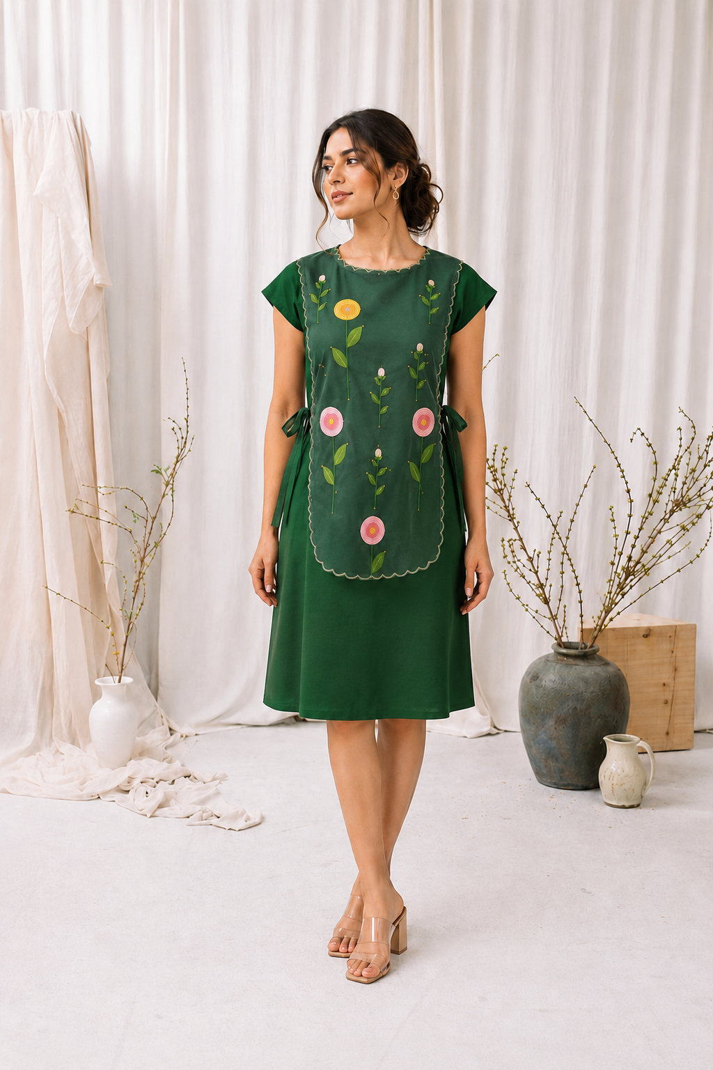 GREEN EVARA SHORT BIB DRESS